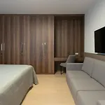 Bursic فيلة كرينكا